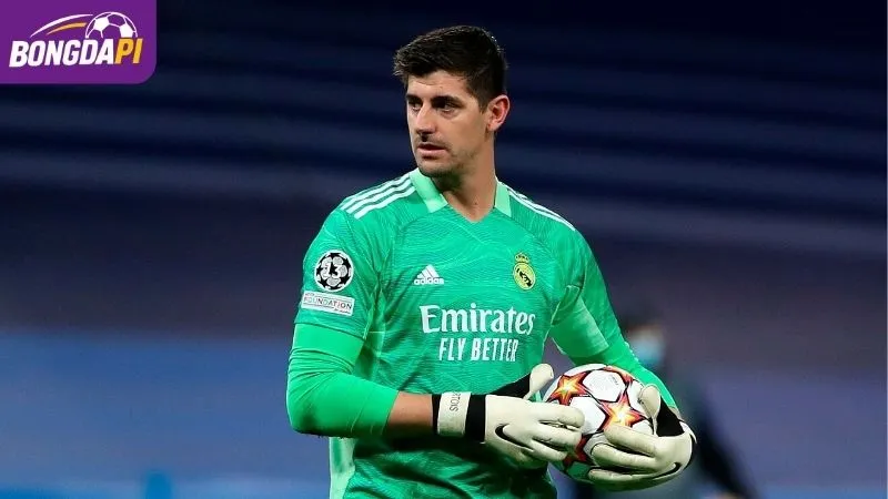 Bàn cứu thua của Courtois giúp Real chiến thắng trước đối thủ