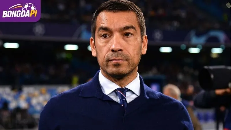 Van Bronckhorst và tương lai của Liverpool